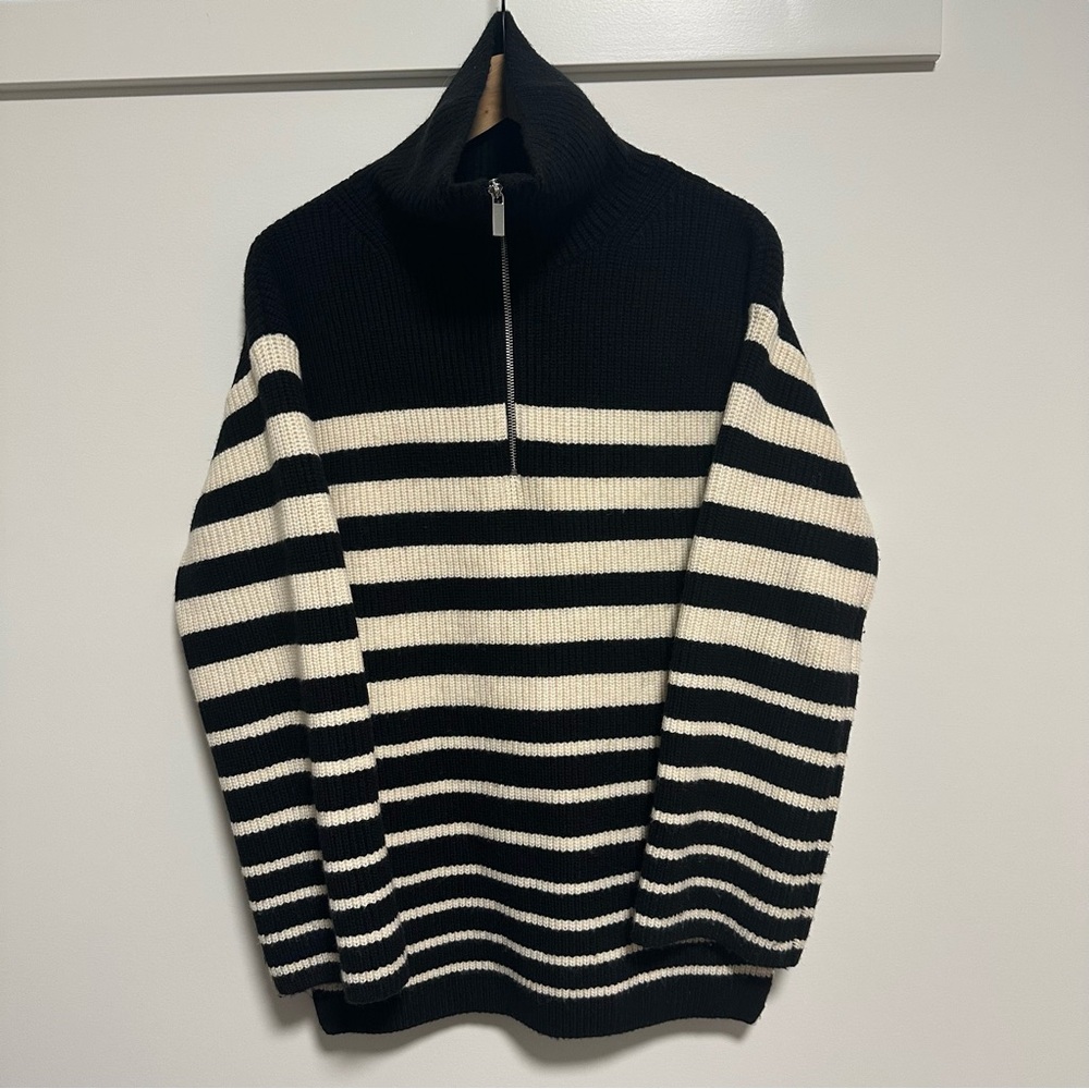 H&M Black and Cream Striped Zip-Up Sweater